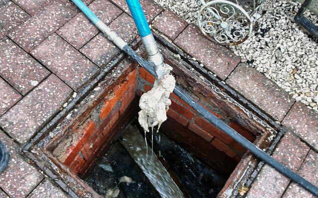 https://plumberinglewood.com.au/uploads/2025/06/blocked-drains-598620.jpg