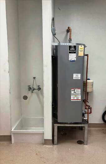 https://plumberinglewood.com.au/uploads/2025/06/hot-water-257755.jpg