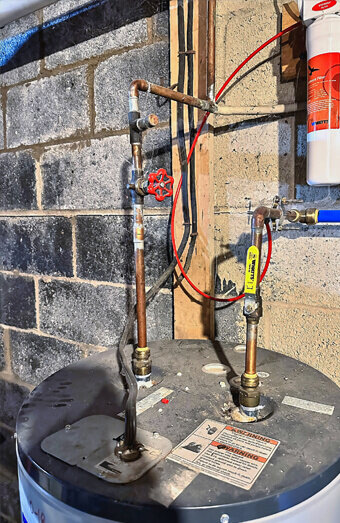 https://plumberinglewood.com.au/uploads/2025/06/hot-water-876058.jpg